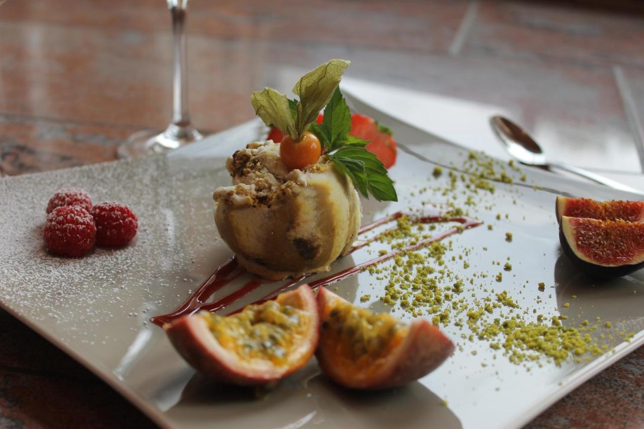Landhotel Kastanienhof Georgenberg エクステリア 写真