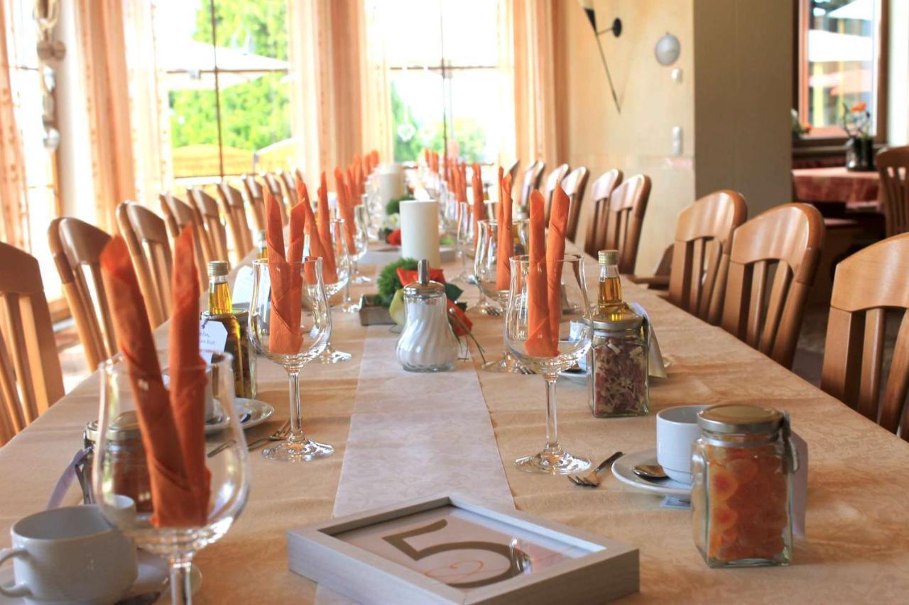 Landhotel Kastanienhof Georgenberg エクステリア 写真